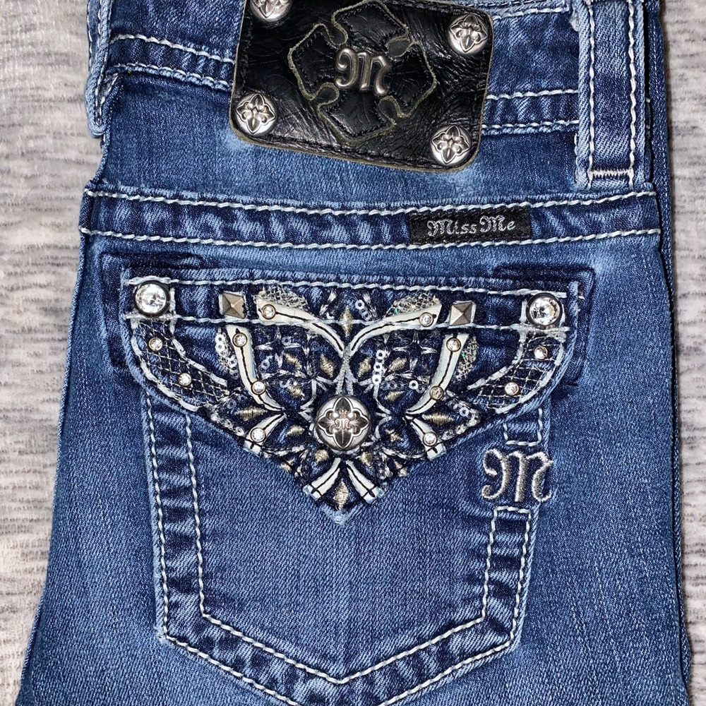 Miss Me Signature Bootcut Jeans Size 25